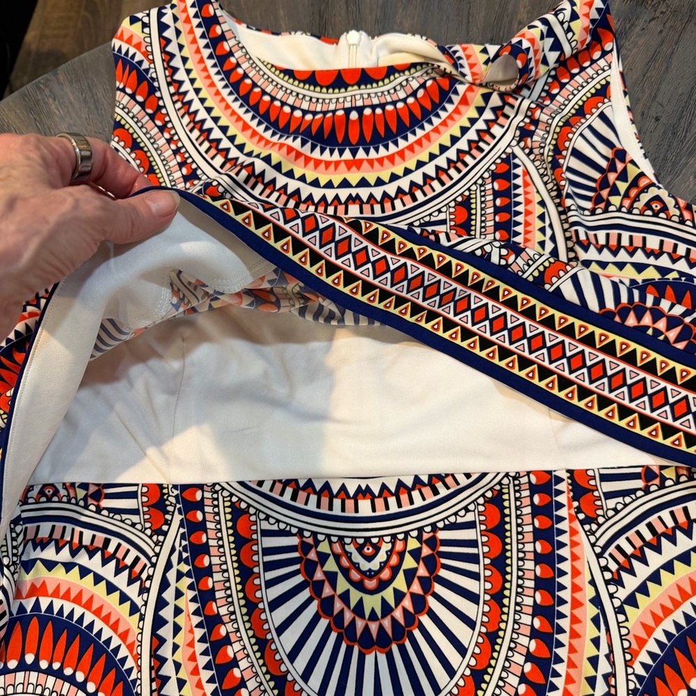Chico’s Geo Mosaic Knit Dress – Size 3 (XL/16-18) - Picture 4 of 10